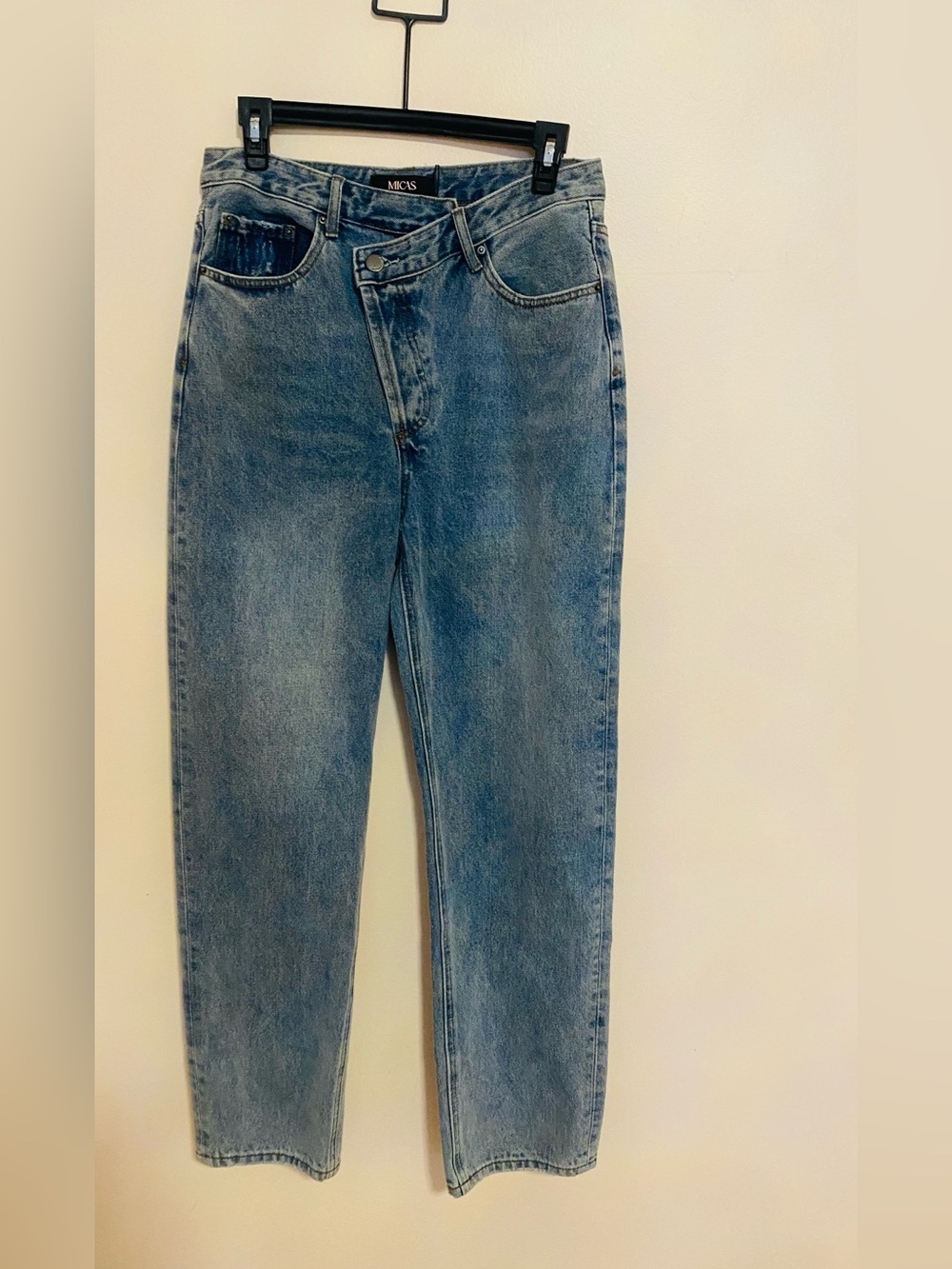 Micas size 26